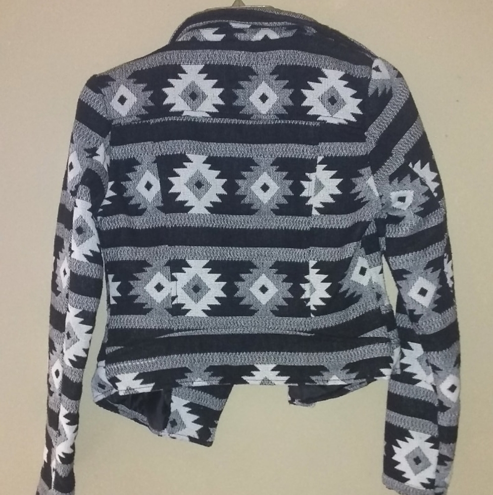 Jacket - Picture 3 of 3